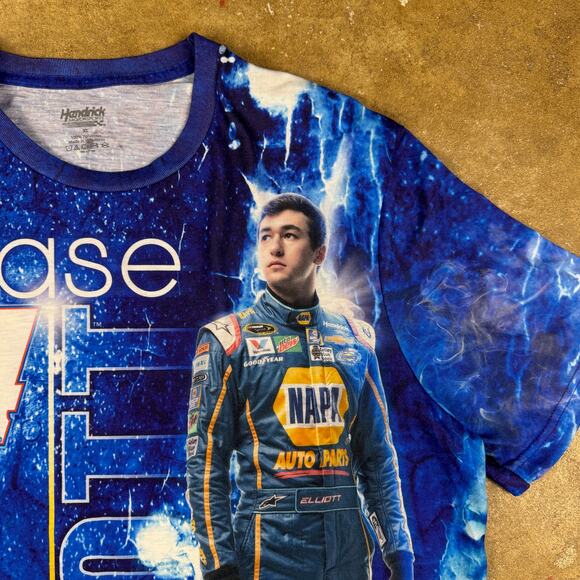 Chase Elliott #24 Hendrick Motorsports NASCAR All Over Print T-Shirt Men’s XL - Picture 2 of 11